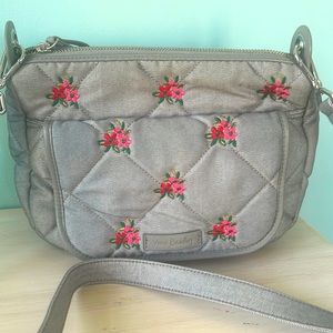 EXCELLENT cond vera Bradley purse. Great gift item.Gray w/pink embroider design